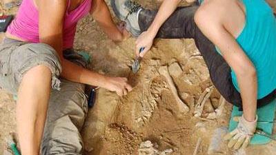 Fra quegli scheletri si nasconde un killer chiamato colera