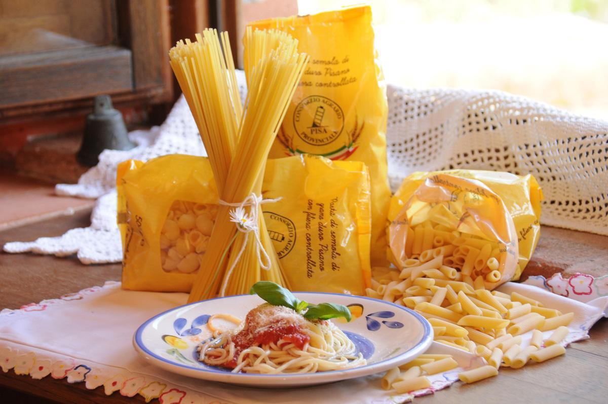 Pasta gratis con la spesa al mercato di Campagna Amica