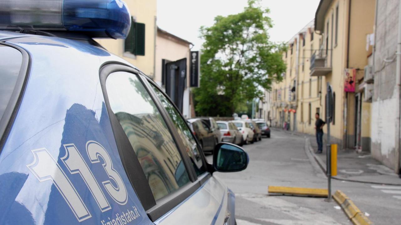 Una Volante della polizia