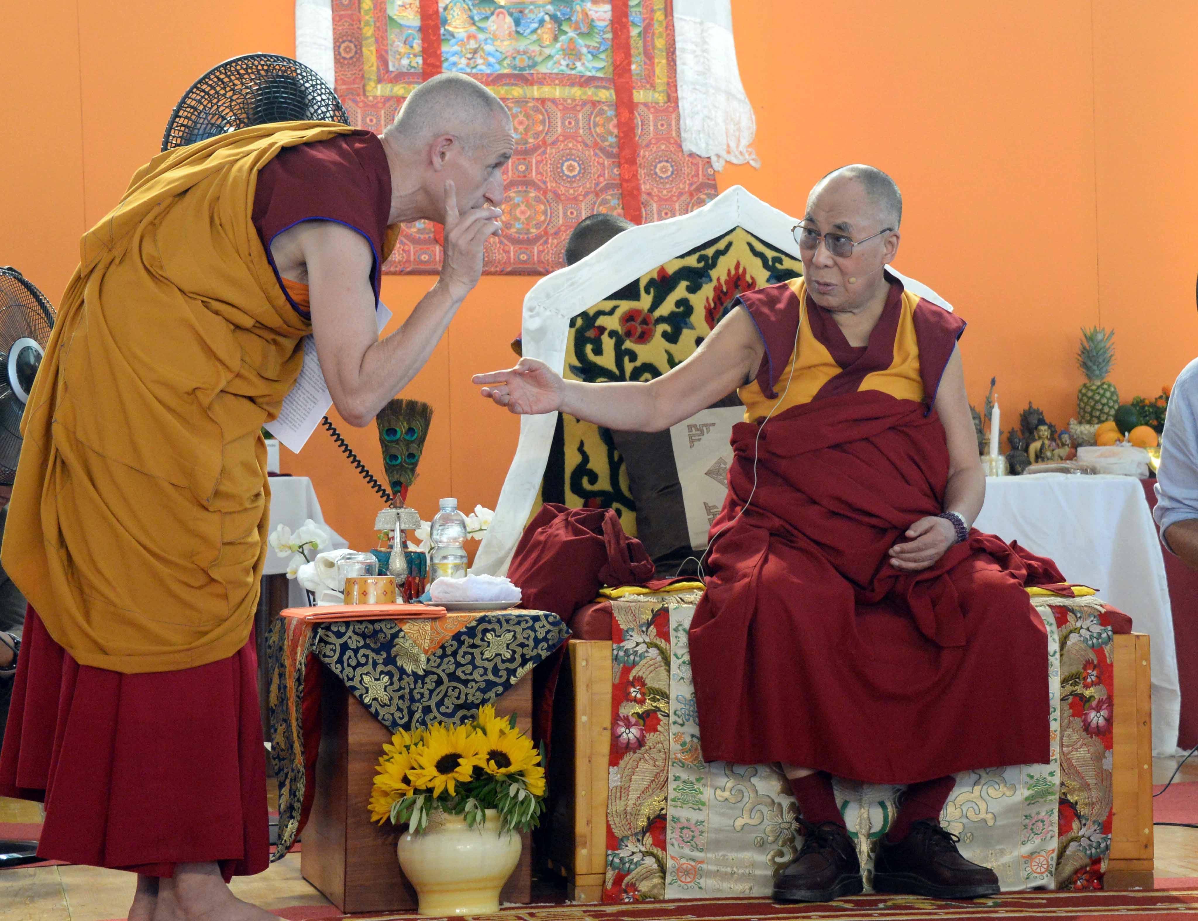 La visita del Dalai Lama a Pomaia nel giugno 2014
