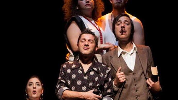 Ecco Hamlet Travestie