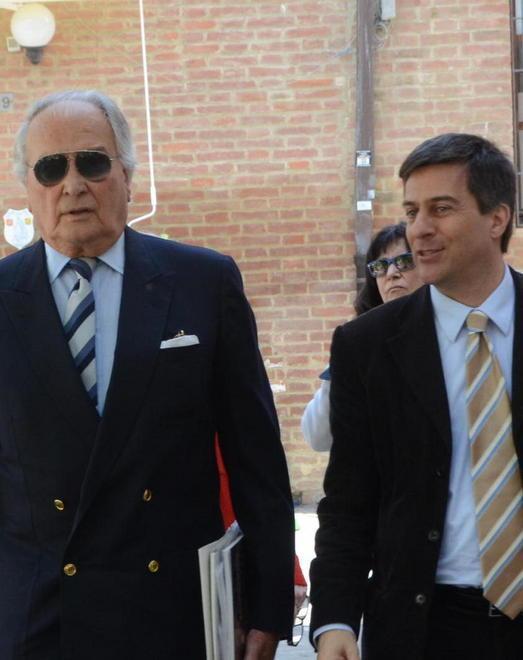 «Caro sindaco troviamo un accordo e basta polemiche» 