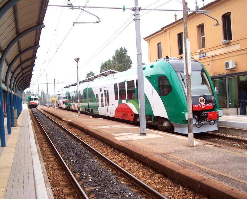 Rubato il rame lungo i binari 