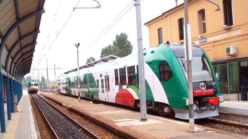 Rubato il rame lungo i binari