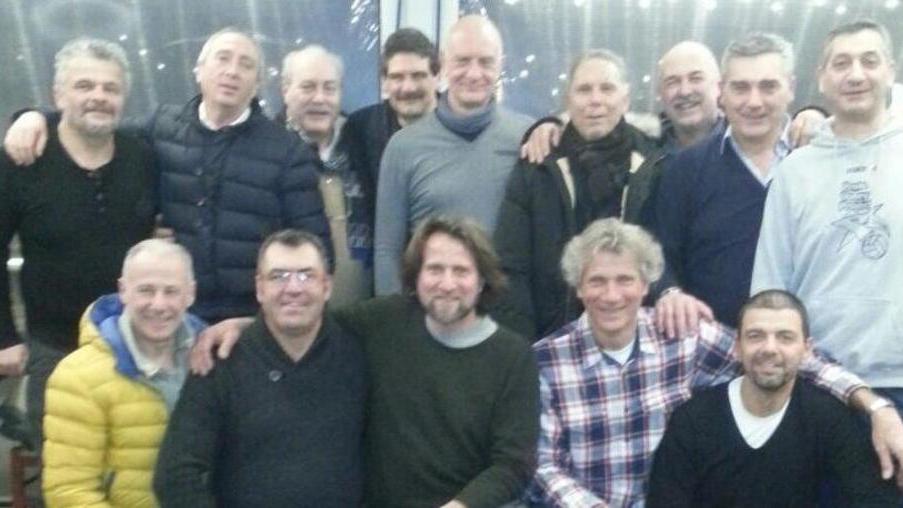 Dopo 35 anni si ritrovano i ragazzi della Pallavolo Narnali