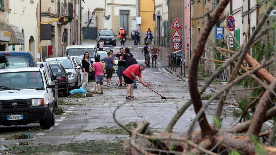 Tornado, sbloccati i contributi per i danni alle famiglie