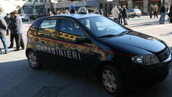 Maltrattava il padre, arrestato un uomo