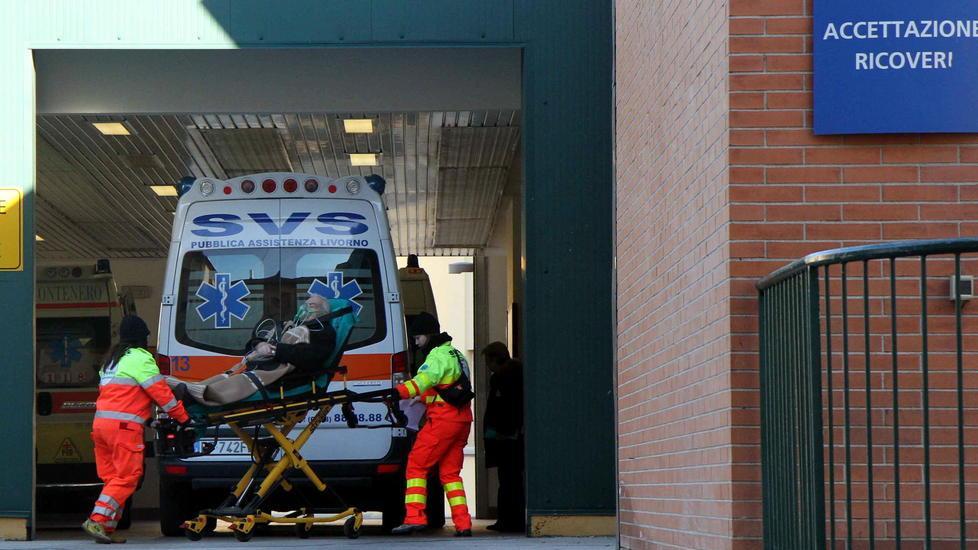 Le ambulanze pagano il pedaggio
