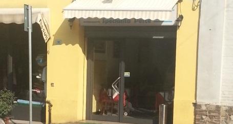 Ristorante specializzato in droga 