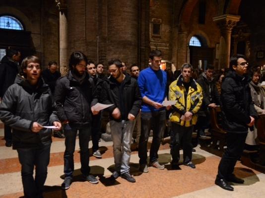 «Tu eri con i giovani e loro ti abbracciano per un’ultima volta» 