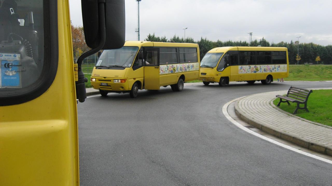Bus per il trasporto scolastico