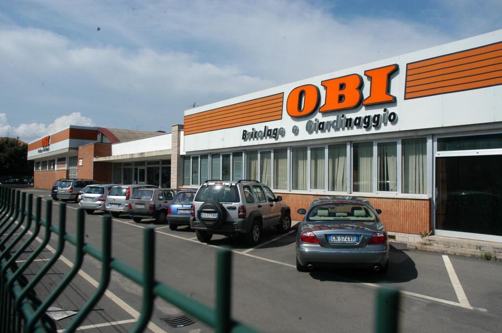 Obi, il braccialetto vibra... e il commesso arriva