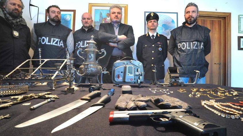 Presi i banditi di via Frosini