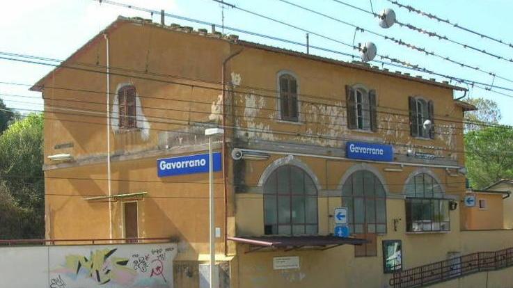 «Stazione di Gavorrano sporca e non sicura»
