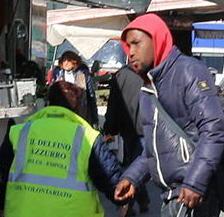 È rivolta contro gli abusivi «Più controlli al mercato» 