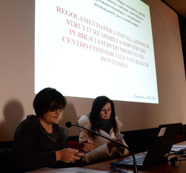 Bocciato il piano di sperimentazione dei gazebo in centro 