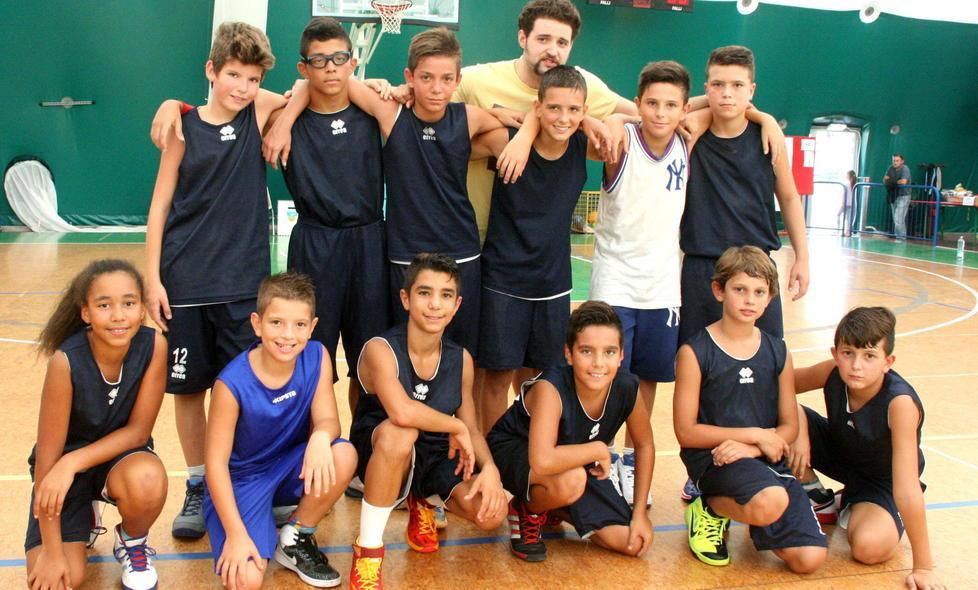 Commerciale Giannetti al tappeto 