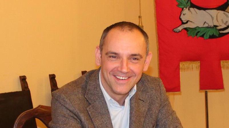 Il sindaco Luca Menesini