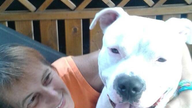 Cristina Bianchi con il suo cane Achille