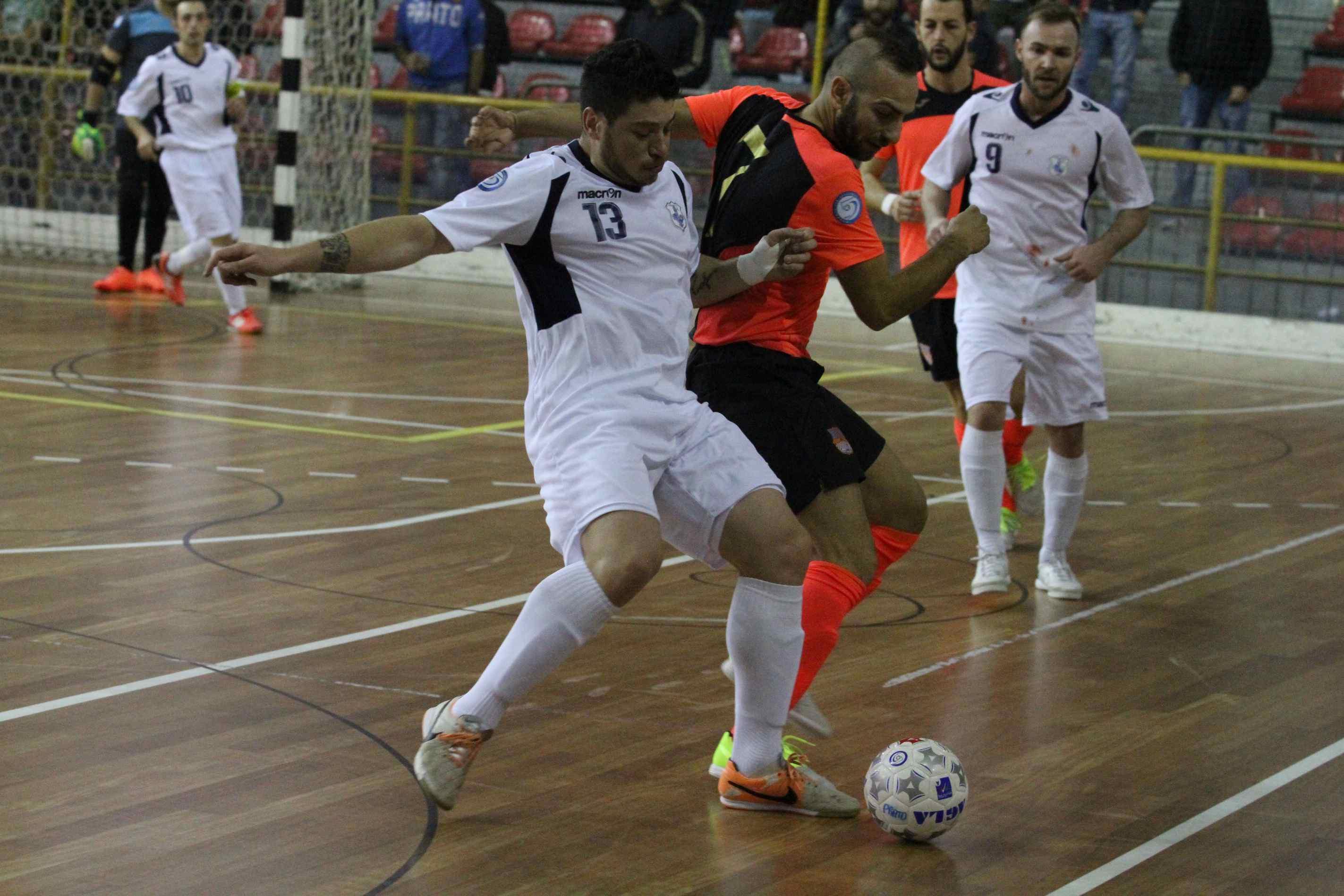 Un'azione del Prato Calcio a 5