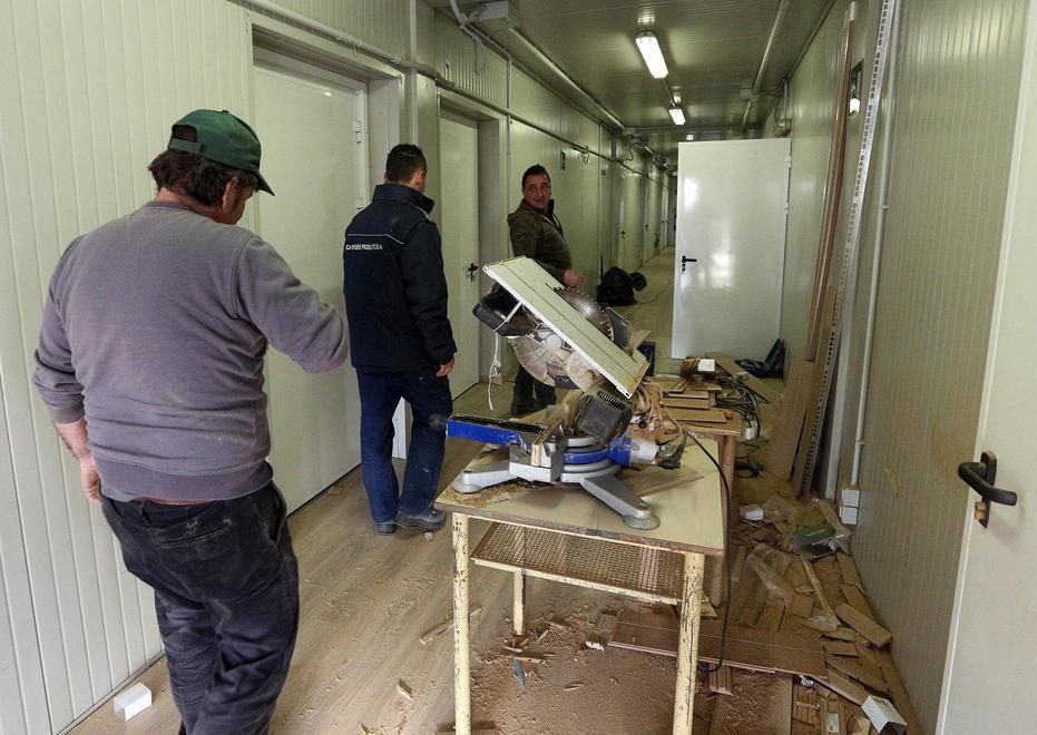 Dal 2 marzo la campanella suonerà nel prefabbricato 
