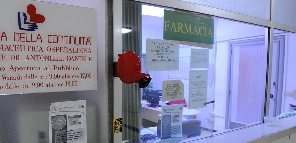 Contratti illegittimi, la Asl deve risarcire la farmacista