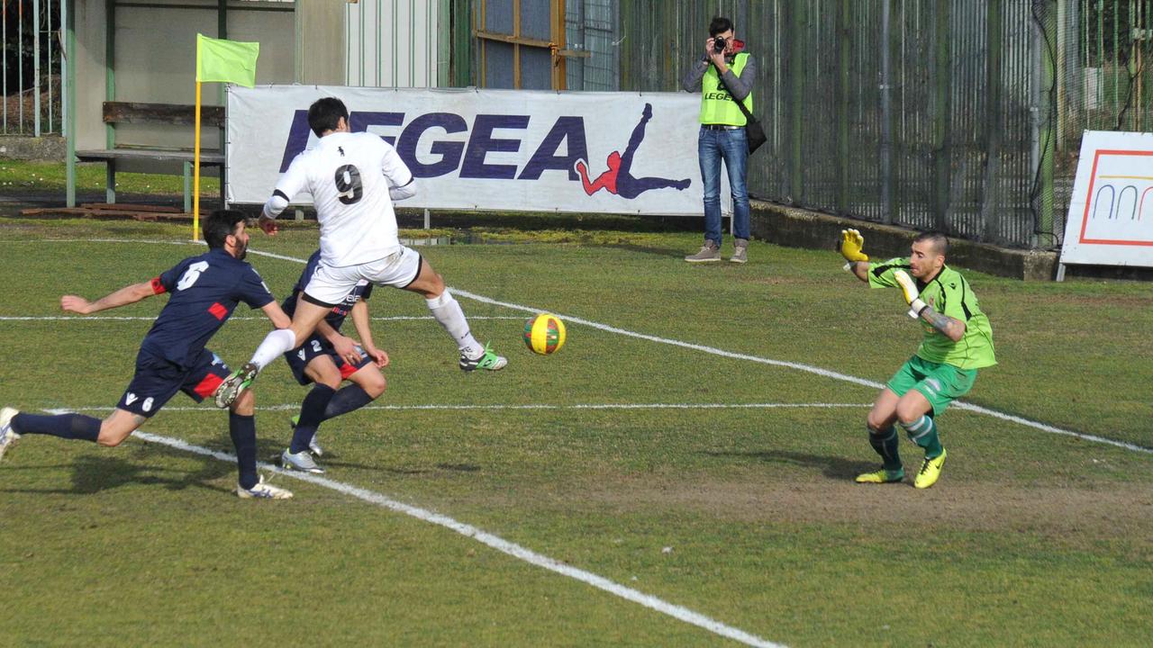 Il gol vittoria di Anastasi (Foto Gori)
