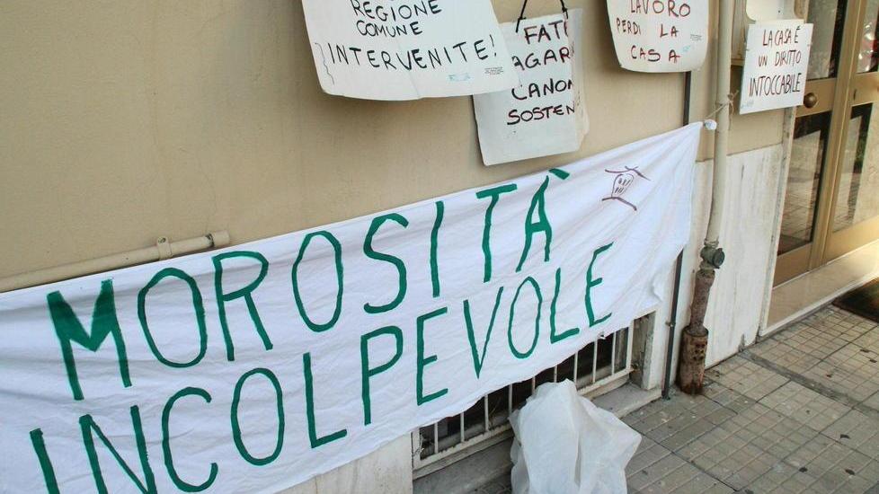 Case popolari, il sindacato suona la sveglia al Comune