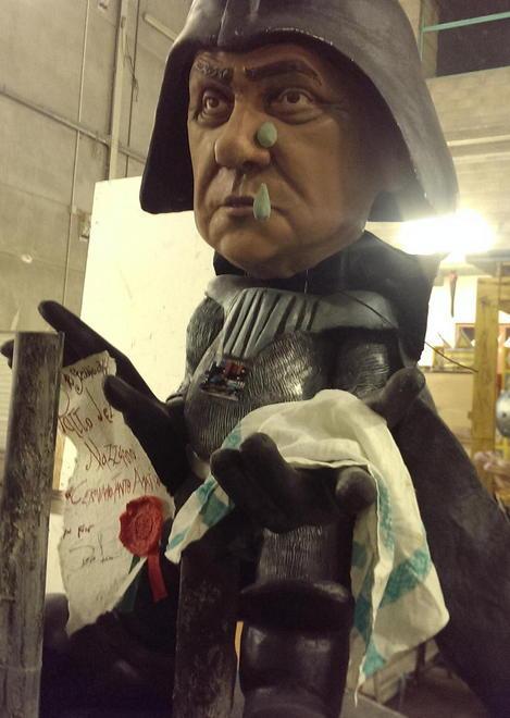 Berlusconi, lacrime di cartapesta 