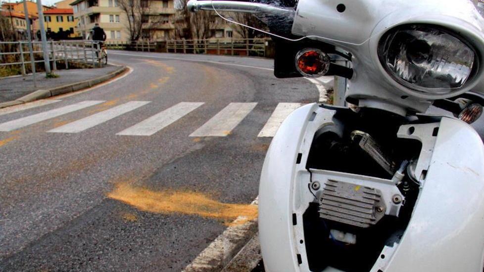 Incidenti a raffica per una chiazza d’olio
