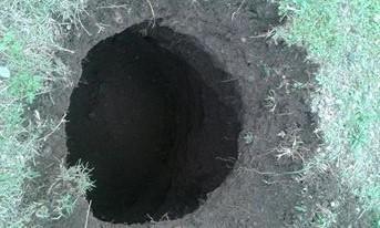 Una voragine nell'area del Piano 