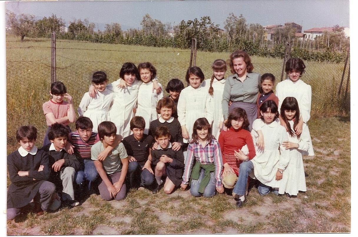Foto di classe della quinta elementare