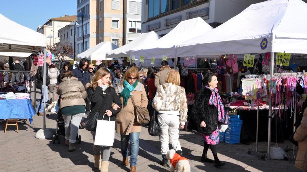 I gazeno in corso Matteotti per lo Sbaracco