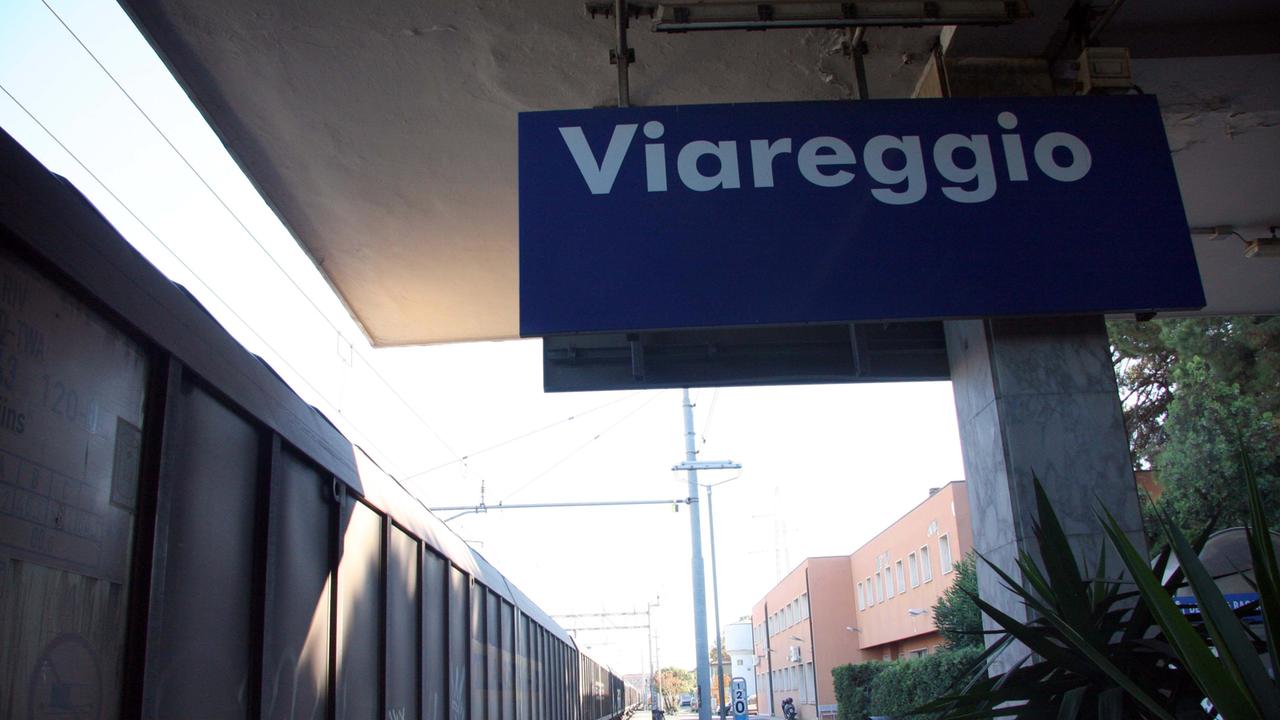 La stazione di Viareggio