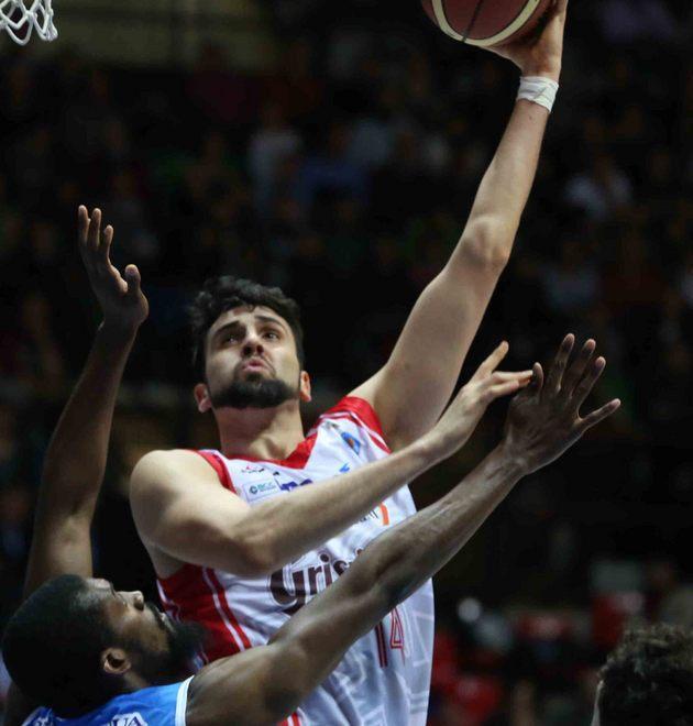 Apprensione per Riccardo Cervi 