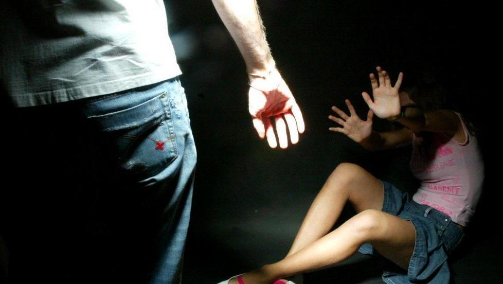 Padre padrone nei guai per le botte 
