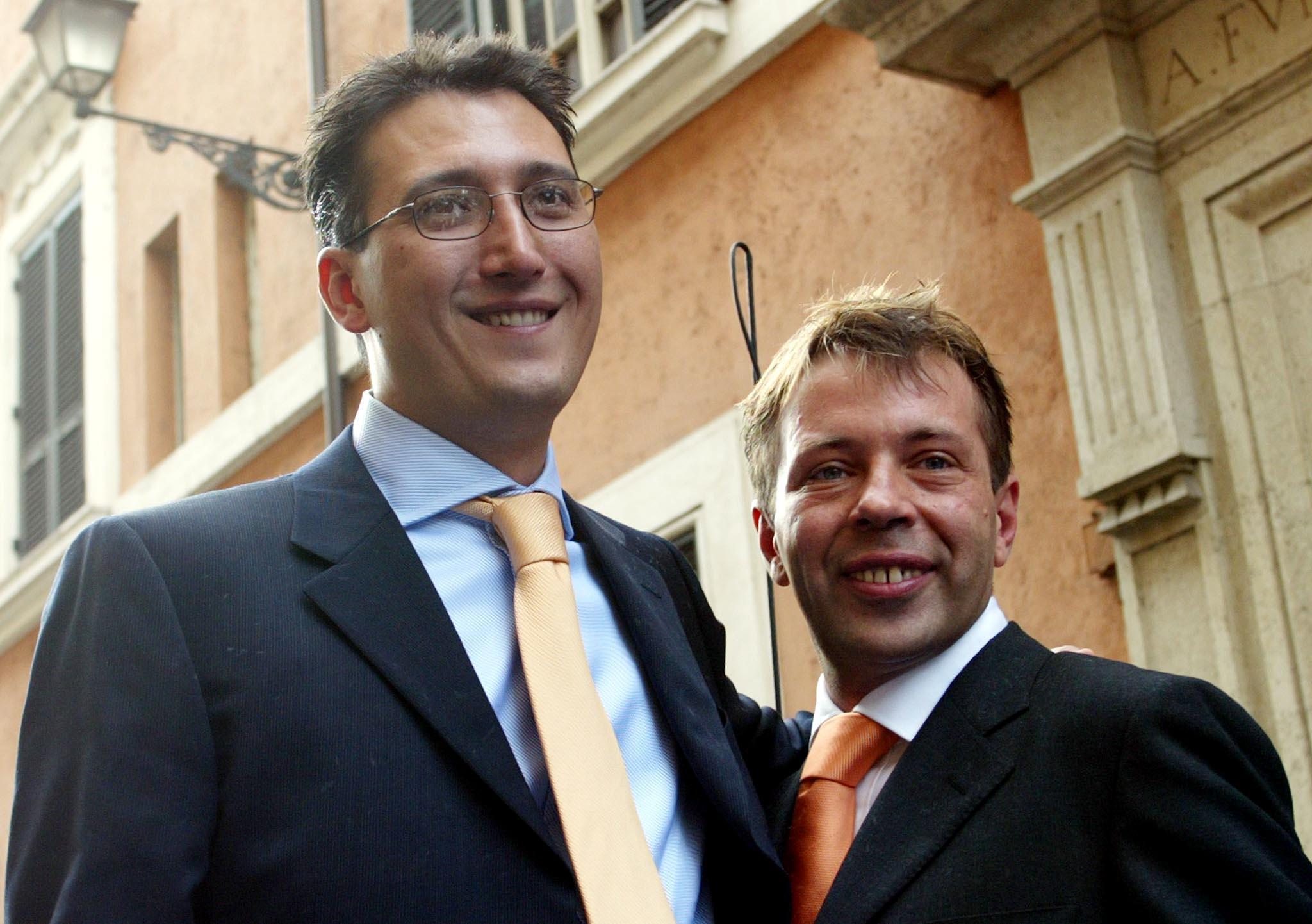 Nozze gay, «Noi, i primi sposi: ma allora era un tabù» 