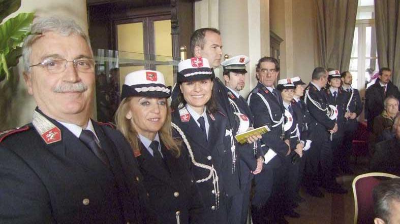Il comandante Bortoluzzi (il primo da sinistra) con altri colleghi