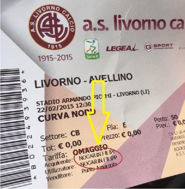 Il biglietto gratuito del sindaco dalla pagina fb La Voce di Livorno