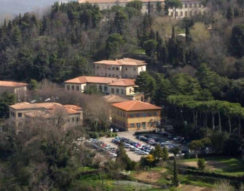 Mancano gli infermieri e si chiude il day hospital 