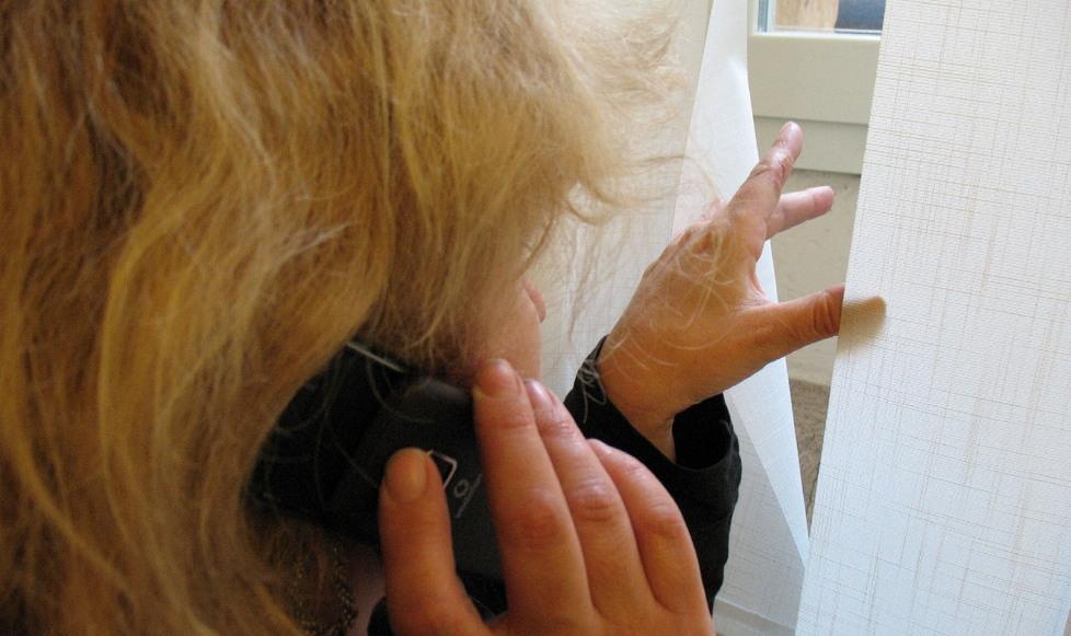Telefonate hard, trentenne nei guai 