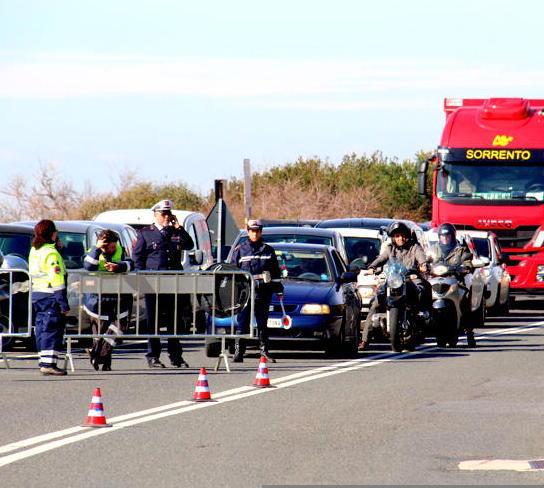 Virzì gira sul Romito traffico a rilento per il set 