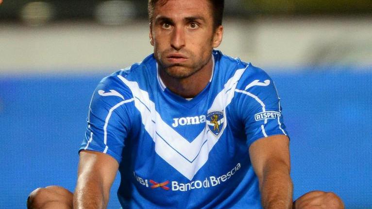 L'attaccante del Brescia Andrea Caracciolo