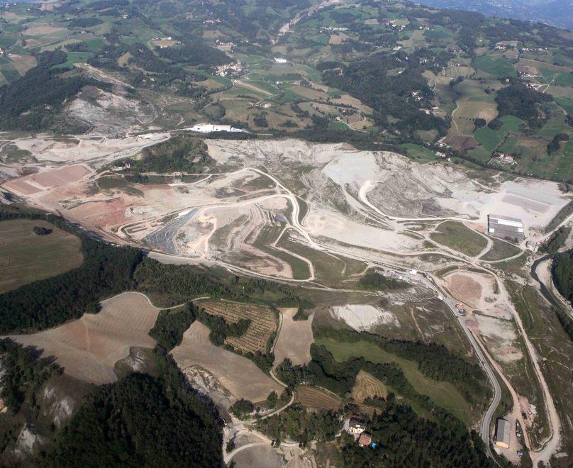 Discarica di Poiatica, un'inchiesta per "gestione illecita di rifiuti" 