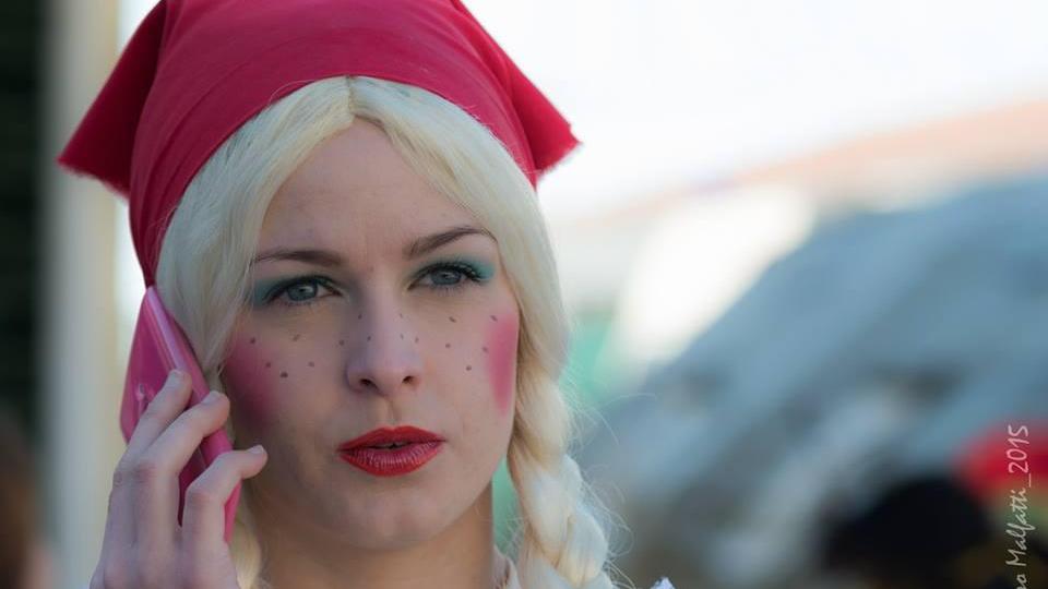 Un bel primo piano di Chiara Carolli nei panni di una delle ballerine bavaresi (foto di Alessandro Malfatti)