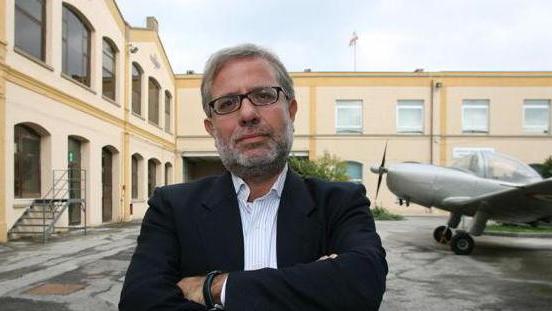 Ma il manager Damone replica: «Grande opportunità»