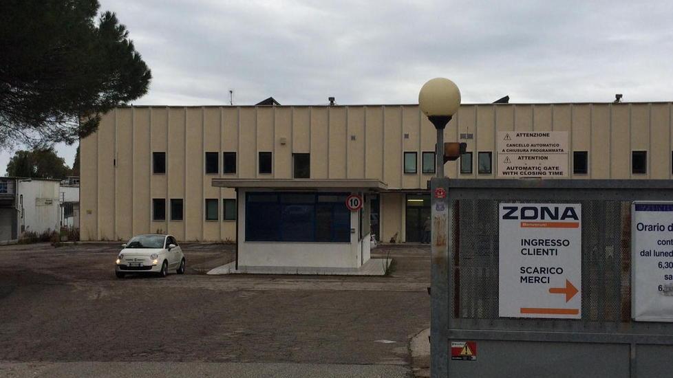 Ex centro di distribuzione, c’è il via libera