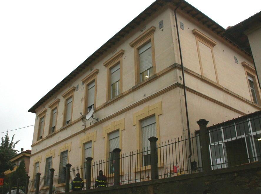 Maestre contro il Comune per la scuola sulle colline 