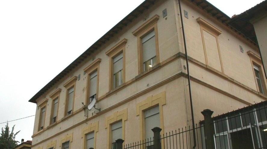 Maestre contro il Comune per la scuola sulle colline