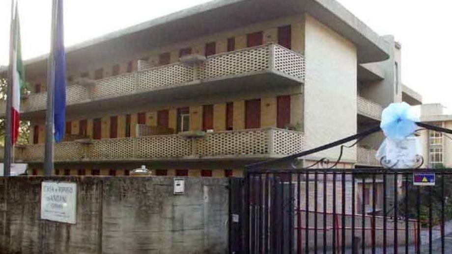 Casa di riposo nel mirino: compra farmaci dai privati